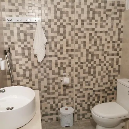 La Familia Apartmán Olympiakí Aktí